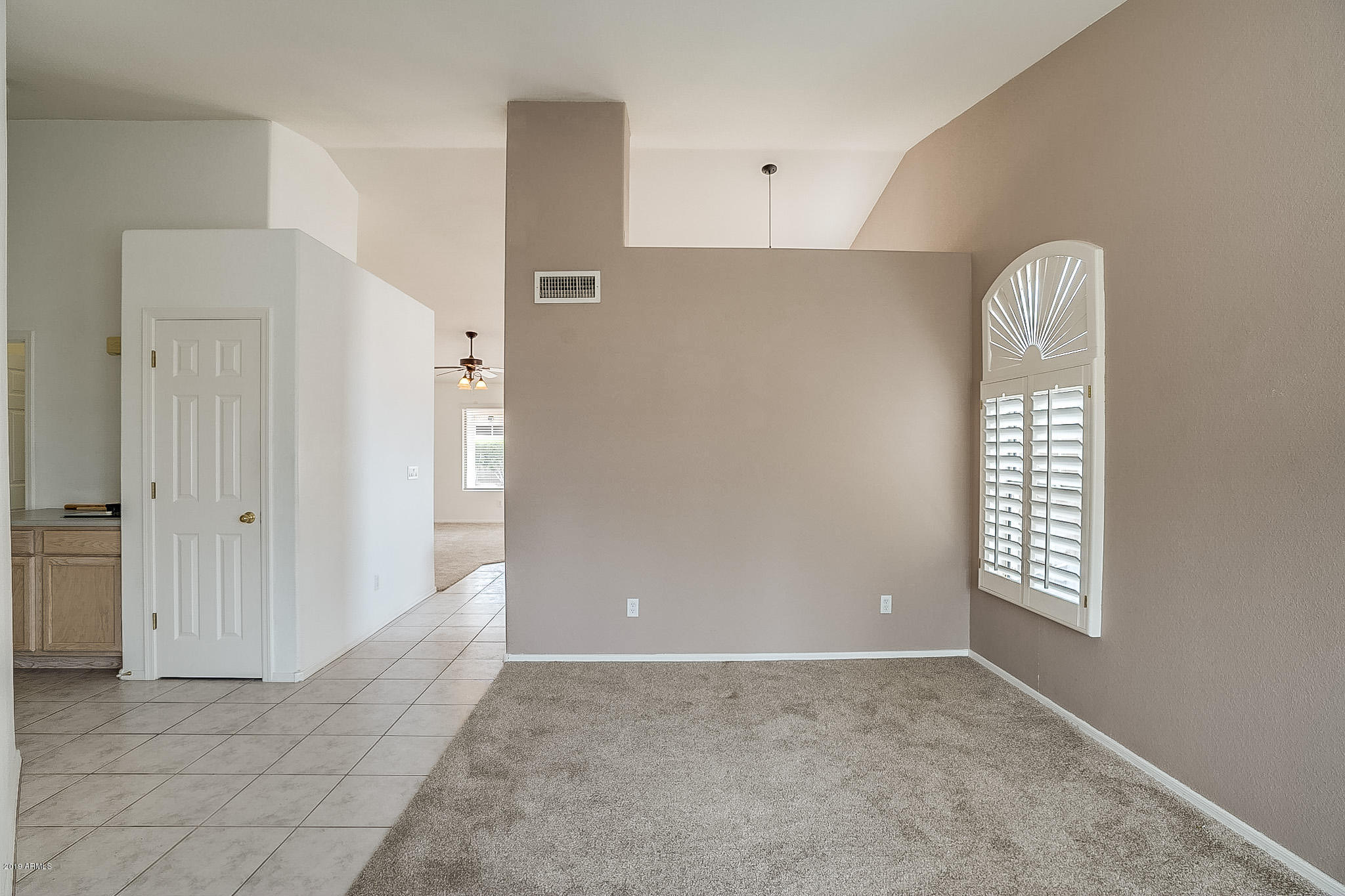 430 West Colt Road Tempe, AZ 85284 - Photo 9 of 18 an empty room with windows and closet