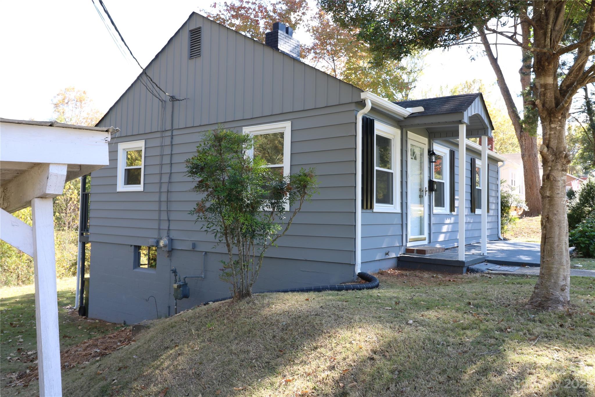 331 South Main Street Rutherfordton, NC 28139 - Photo 4 of 23 Gallery Image 4