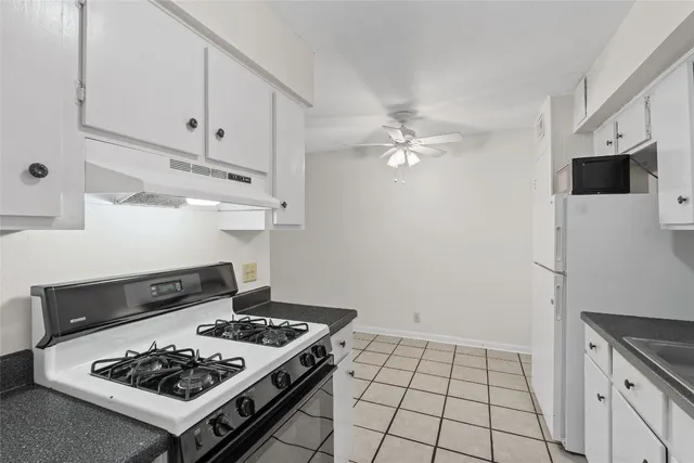 $1,500 | 2800 Westhill Drive, Unit 103, Austin, TX 78704