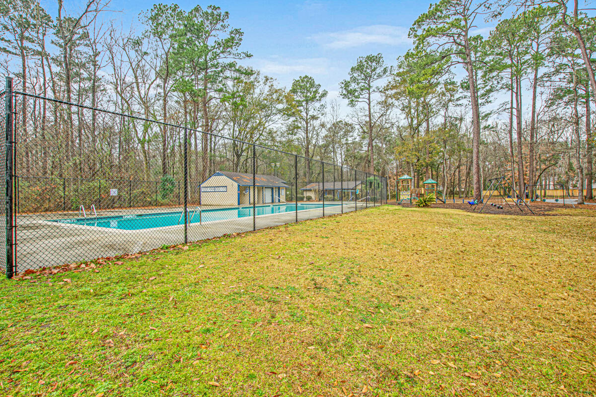 217 Savannah Round, Unit ROUND Summerville, SC 29485 - Photo 49 of 58 SR-51