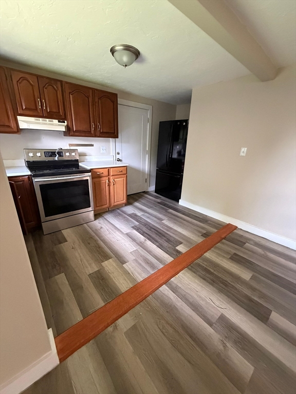 11 Maple Street, Unit B Paxton, MA 01612 - Photo 2 of 6