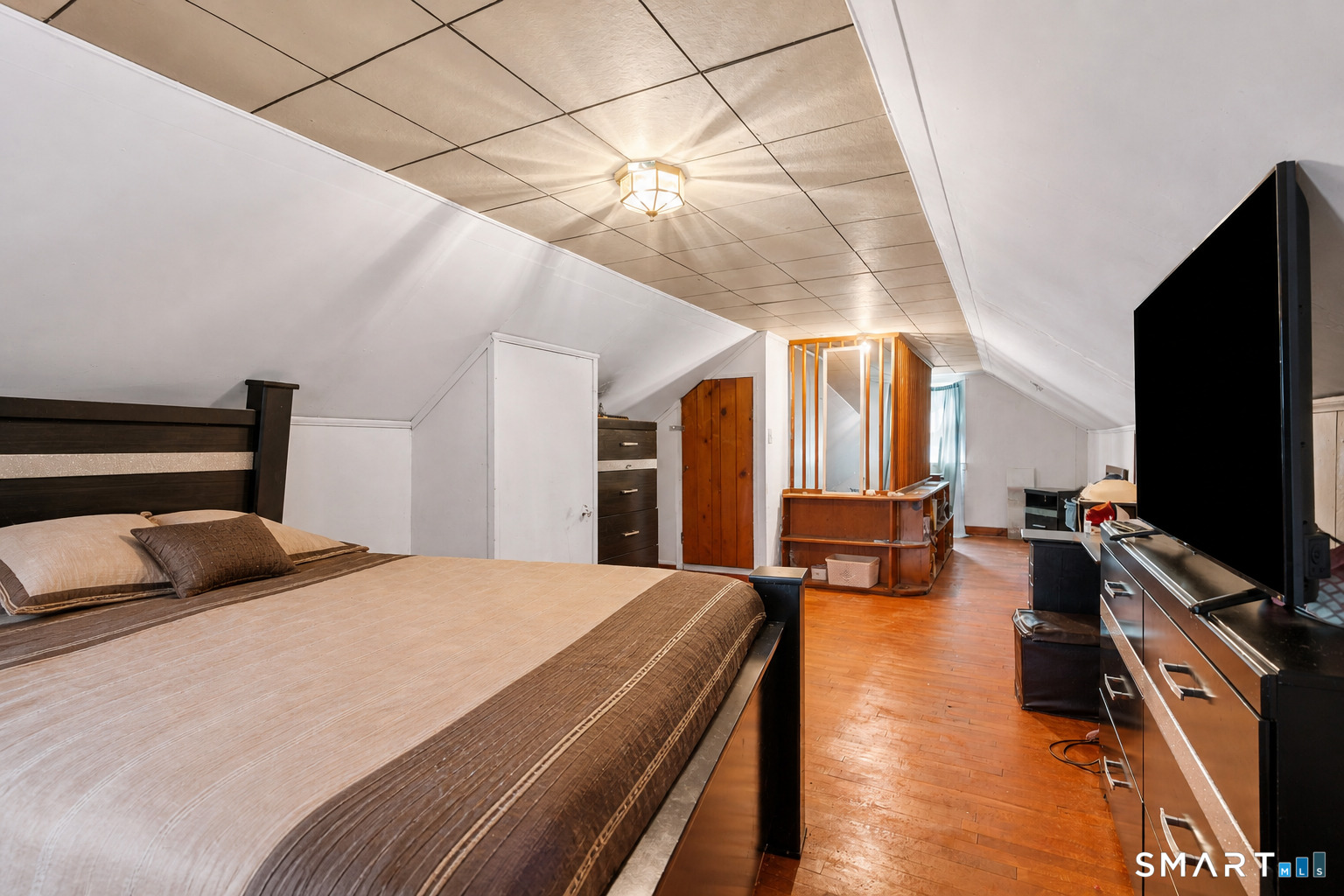 79 West Helen Street Hamden, CT 06514 - Photo 14 of 18 Finished attic, added privacy
