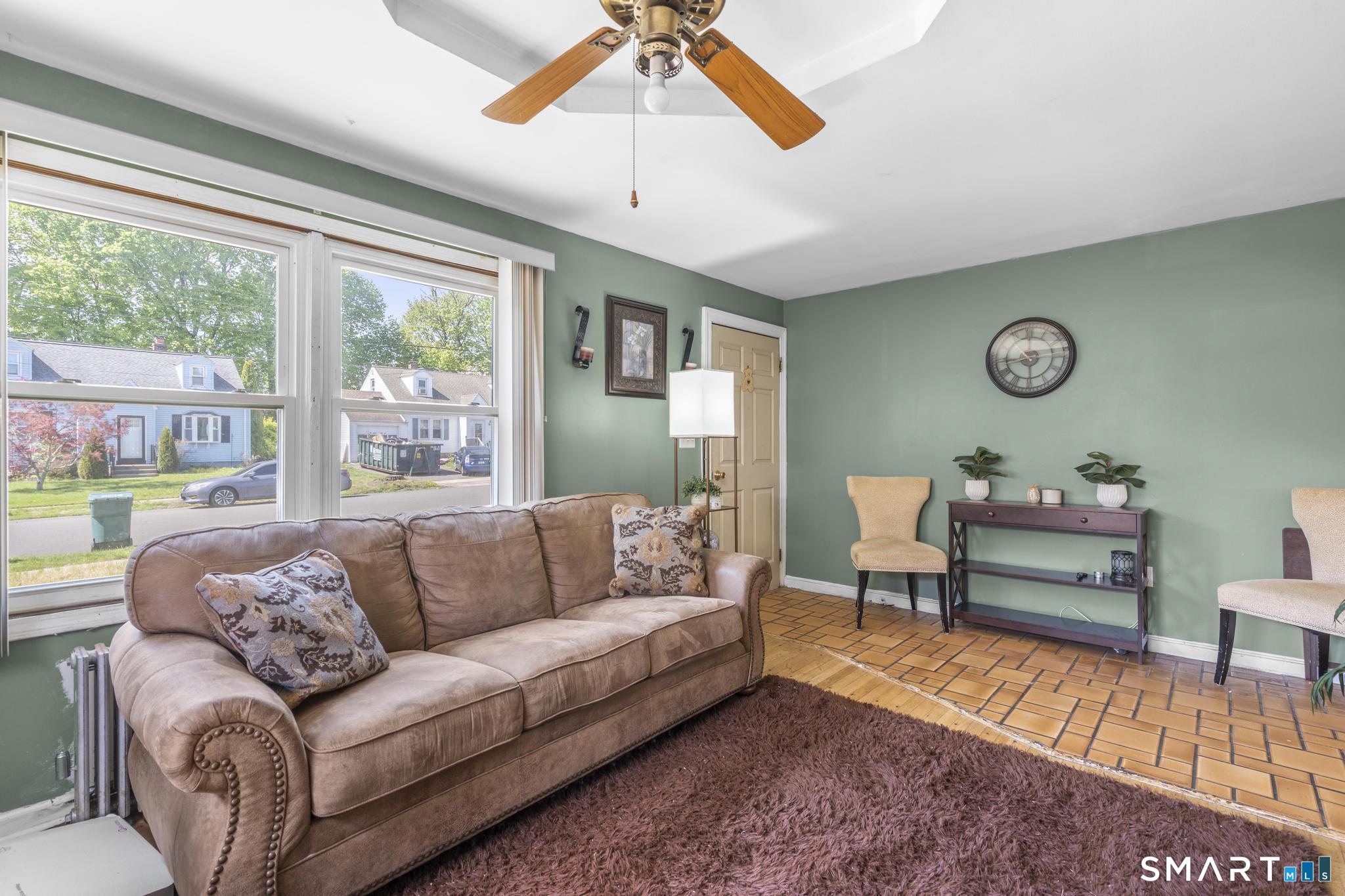 79 West Helen Street Hamden, CT 06514 - Photo 5 of 18