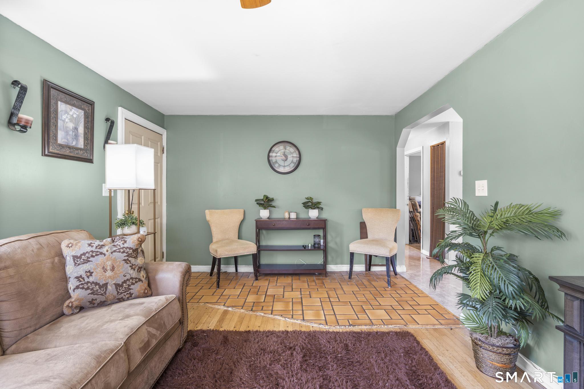 79 West Helen Street Hamden, CT 06514 - Photo 7 of 18