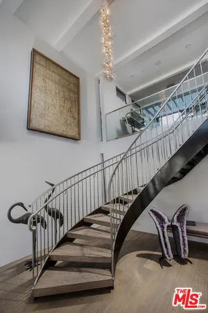 a view of entryway