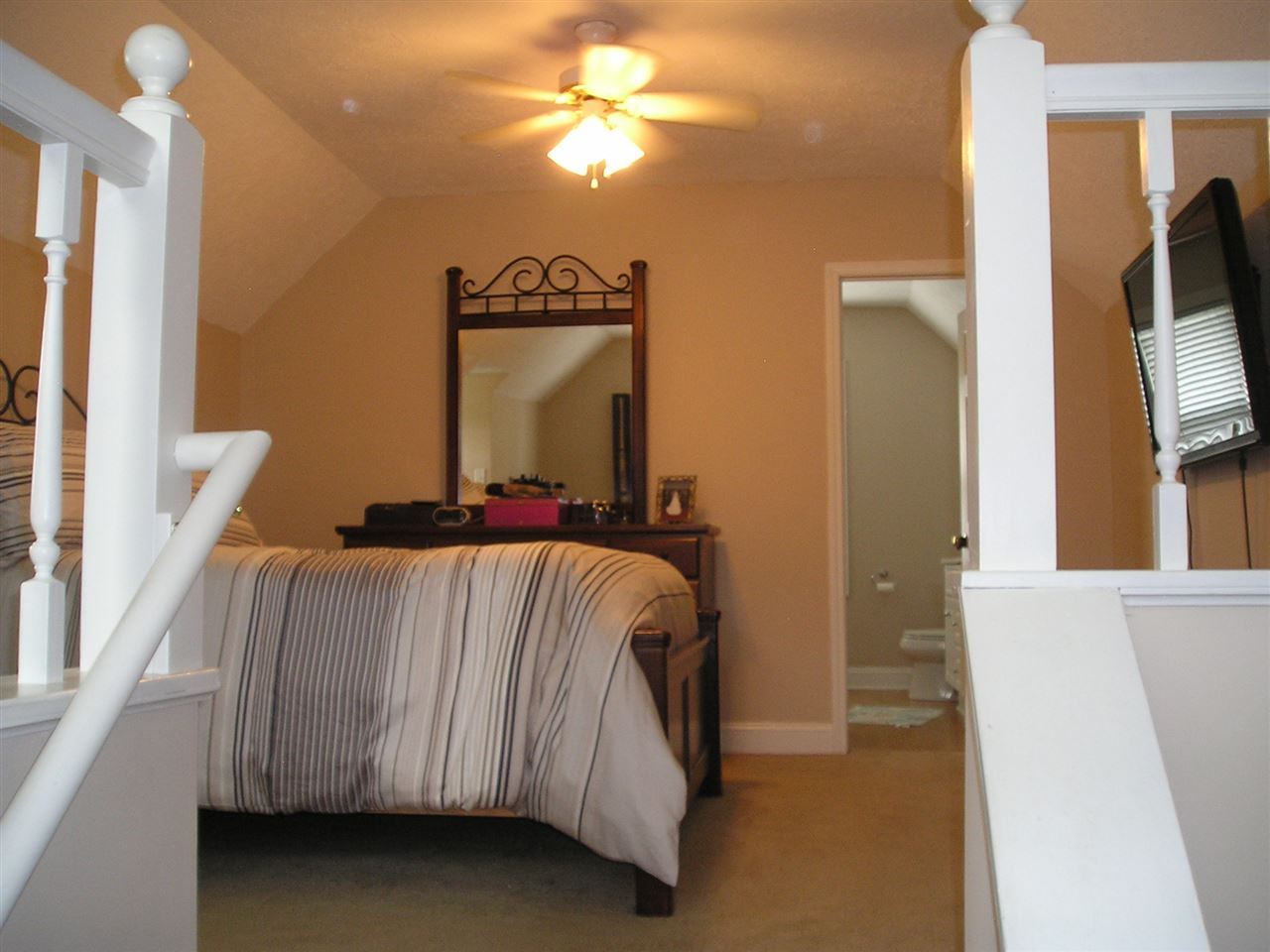 2126 Vogel Road Evansville, IN 47711 - Photo 10 of 23 Gallery Image 10