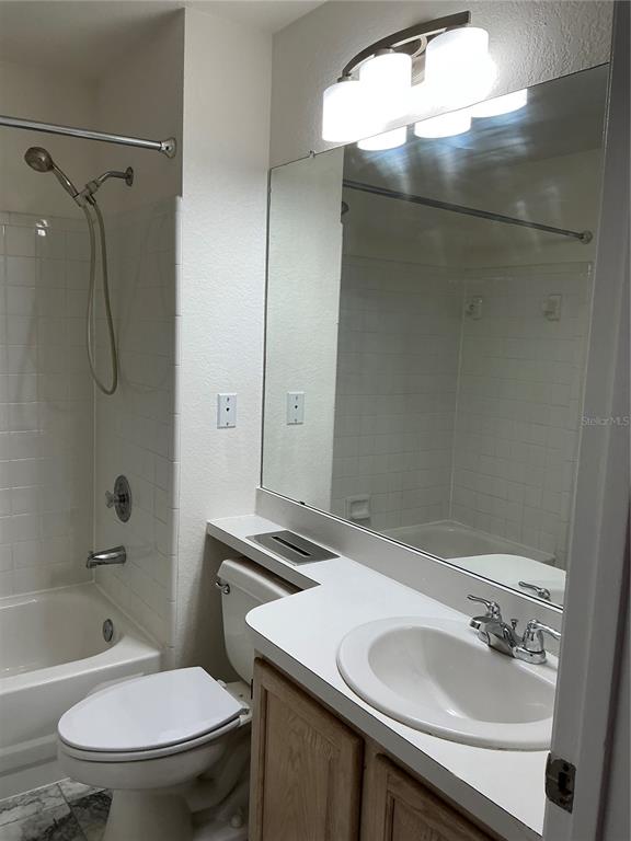 1043 Normandy Trace Road Tampa, FL 33602 - Photo 17 of 29