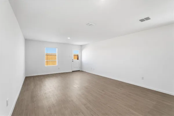 $1,725 | 724 Wagtail Drive, Princeton, TX 75407