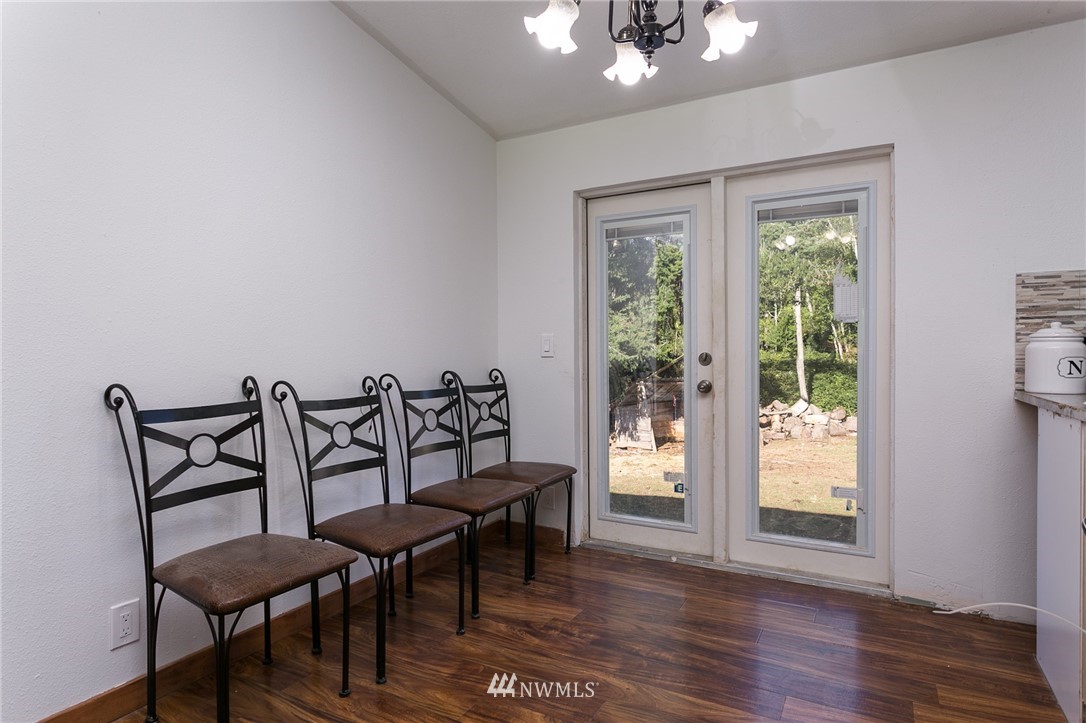 8655 Valley View Road Custer, WA 98240 - Photo 8 of 25 a view of a room with furniture window and wooden floor