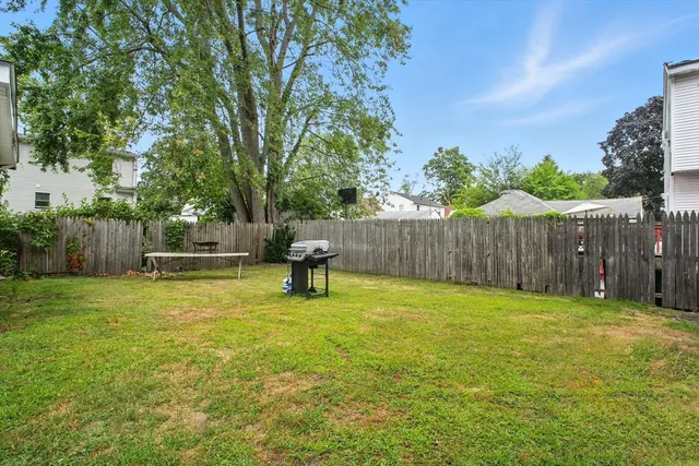 $399,000 | 16-18 Haumont Terrace, Springfield, MA 01104