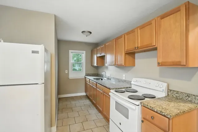 $399,000 | 16-18 Haumont Terrace, Springfield, MA 01104