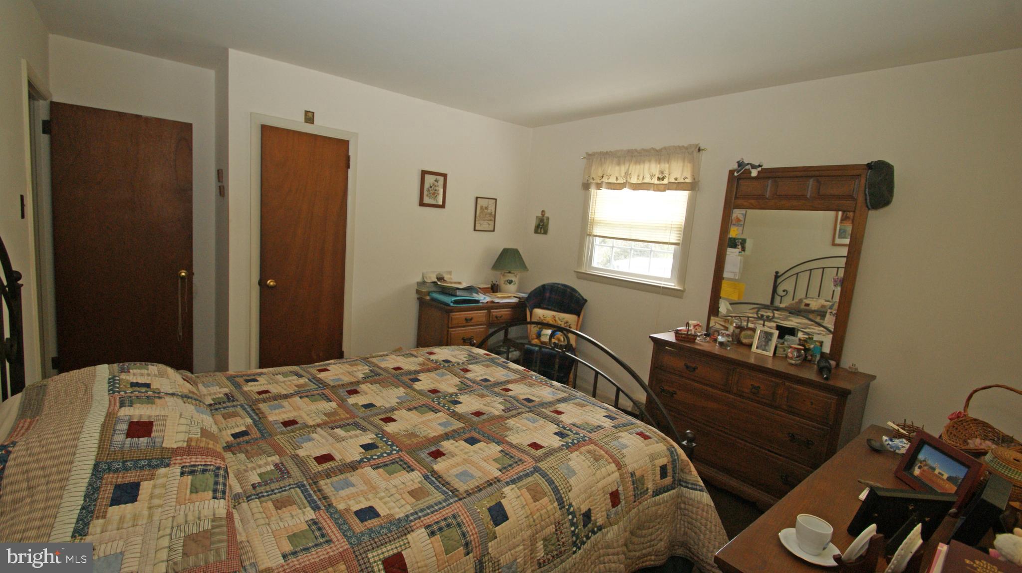 3231 Oak Road Huntingdon Valley, PA 19006 - Photo 16 of 23 Second Bedroom