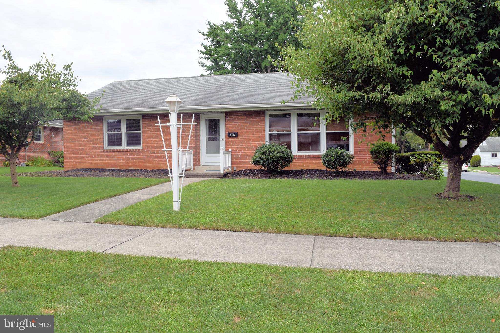 847 East Maple Street Palmyra, PA 17078 - Photo 1 of 43 Gallery Image 1