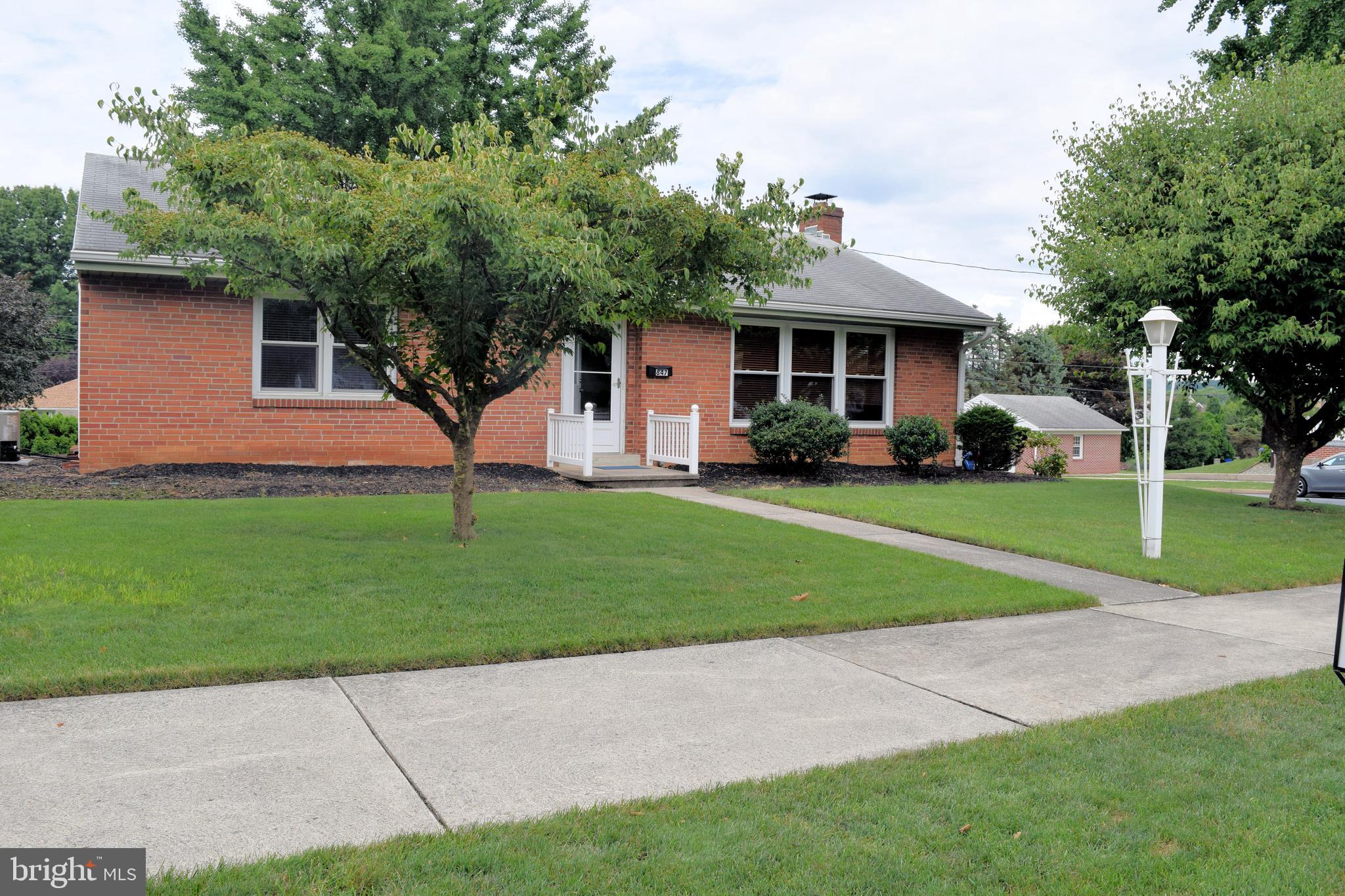 847 East Maple Street Palmyra, PA 17078 - Photo 2 of 43 Gallery Image 2