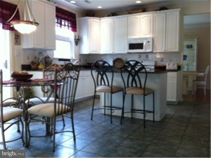 23 Normandy Road Marlton, NJ 08053 - Photo 5 of 18 Kitchen