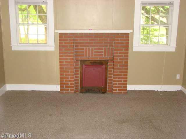 1301 East Fairfield Road High Point, NC 27263 - Photo 3 of 4 Living Room.