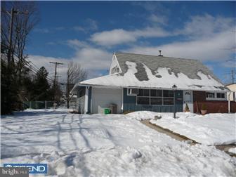 5 Candle Road Levittown, PA 19057 - Photo 2 of 7 Gallery Image 2