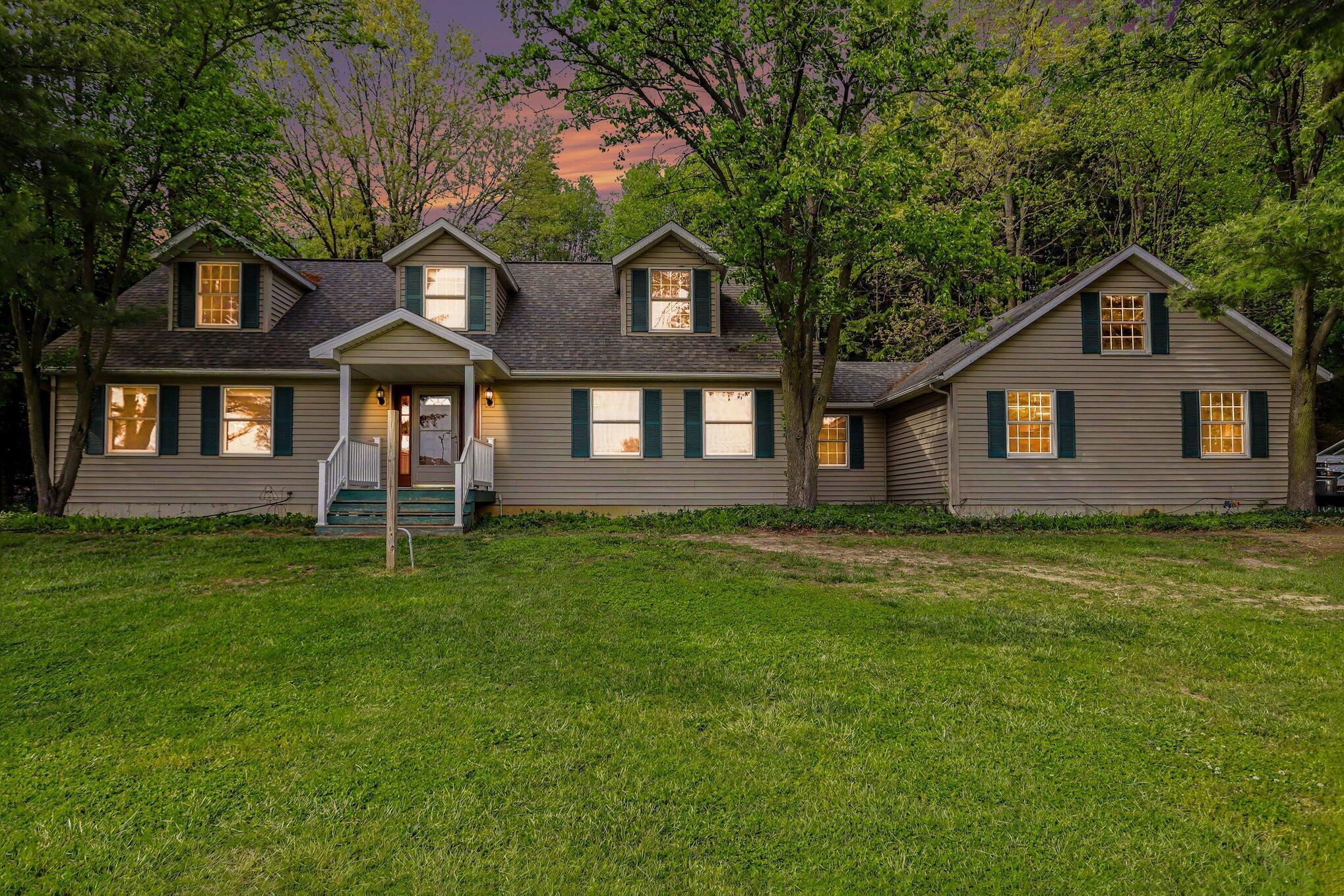 11475 Gorsline Road Battle Creek, MI 49014 - Photo 1 of 72 Front View - 11475 Gorsline