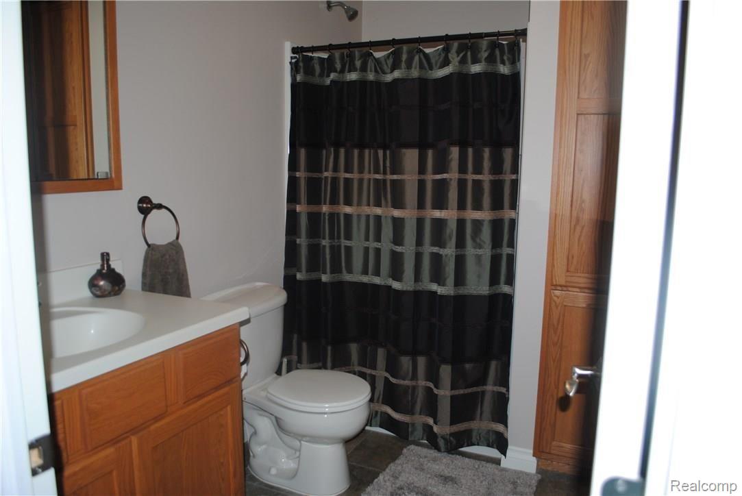 7047 Douglas Road Ida, MI 48140 - Photo 31 of 36 DSC_0486.JPG