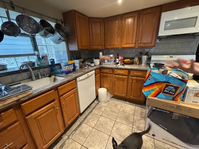 $1,250 | 2425 Oak Park Avenue, Unit B, Berwyn, IL 60402