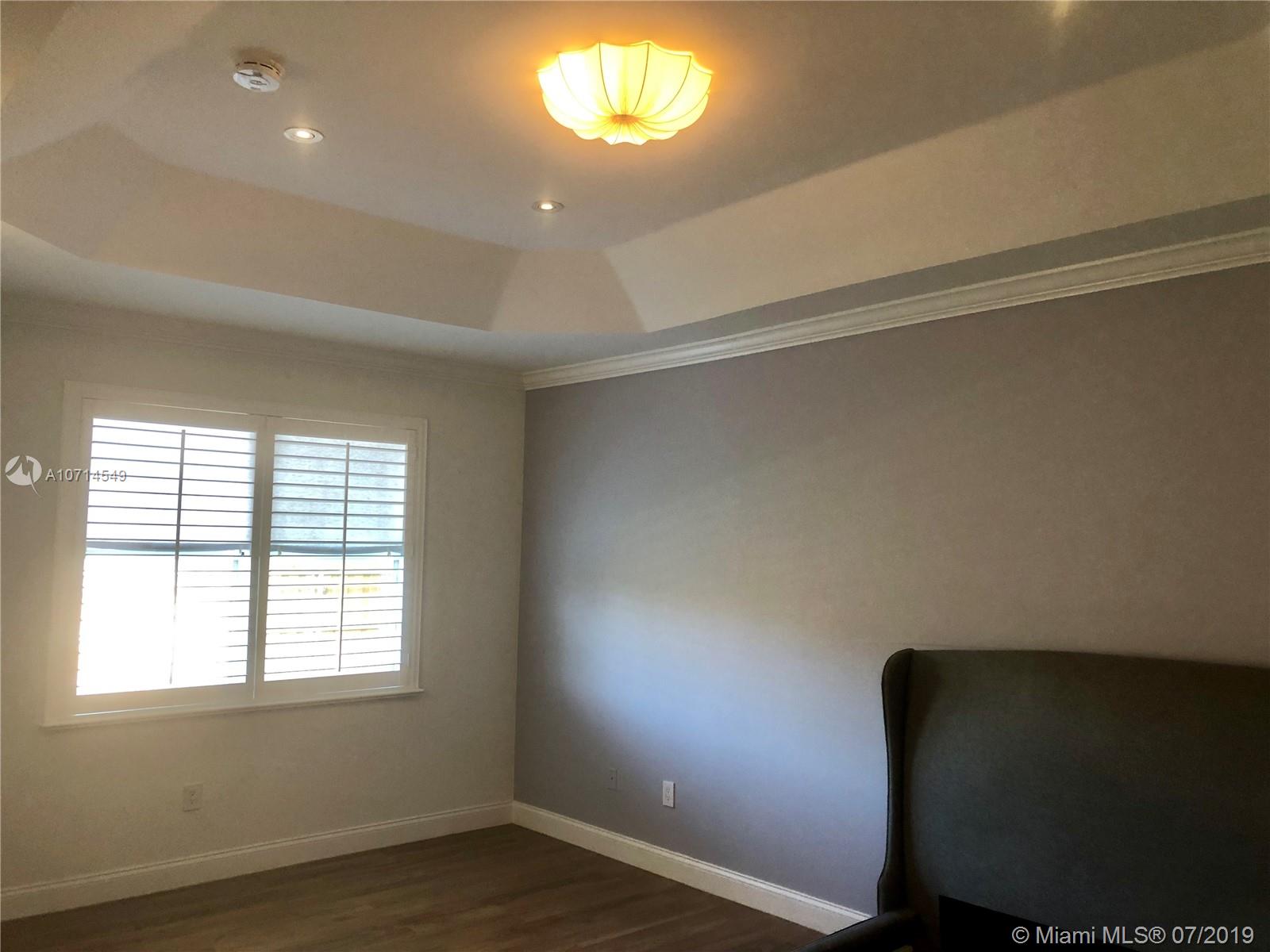 2107 Northeast 40th Road Homestead, FL 33033 - Photo 22 of 25
