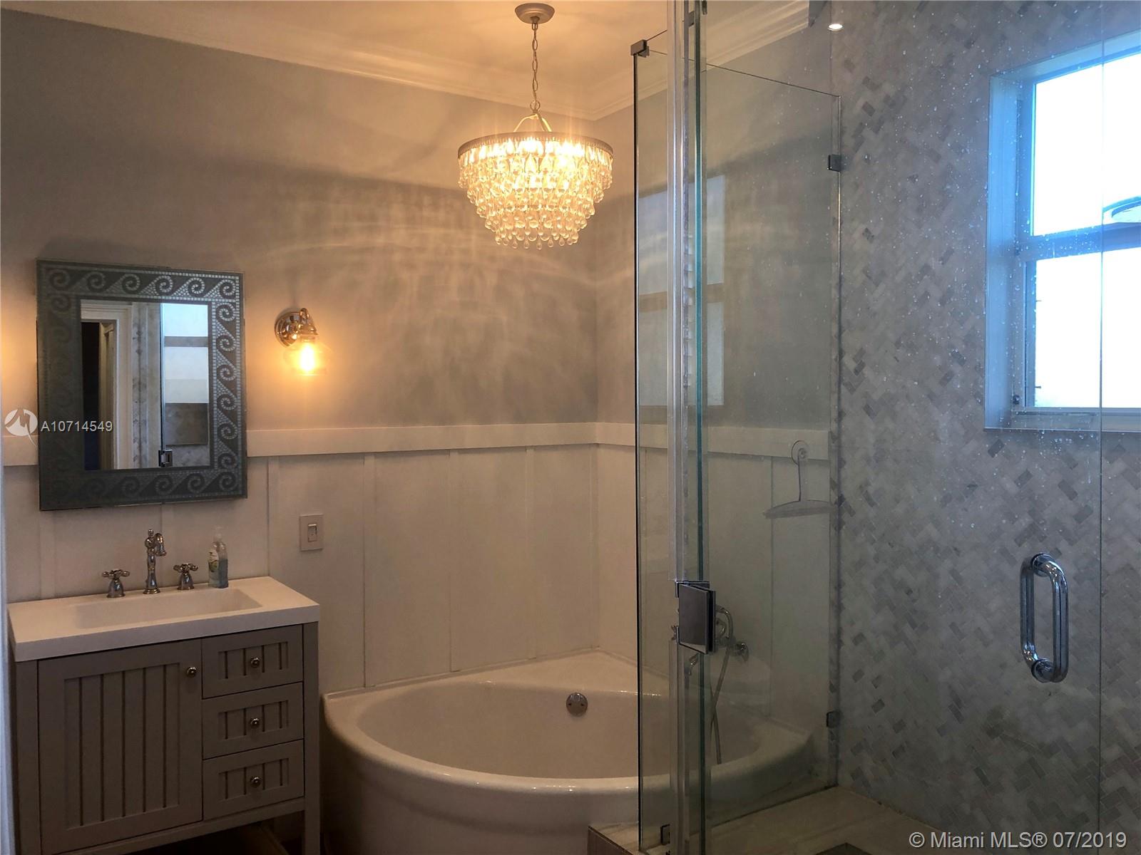 2107 Northeast 40th Road Homestead, FL 33033 - Photo 24 of 25