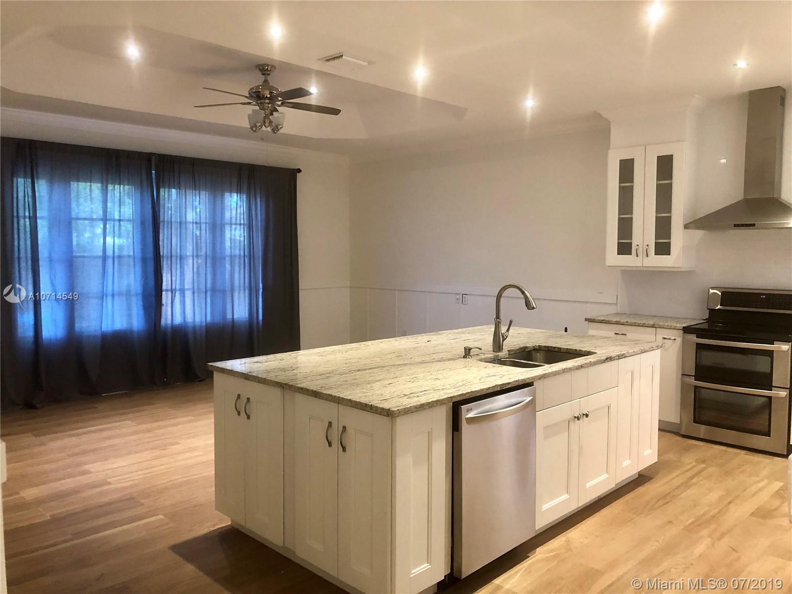 2107 Northeast 40th Road Homestead, FL 33033 - Photo 9 of 25
