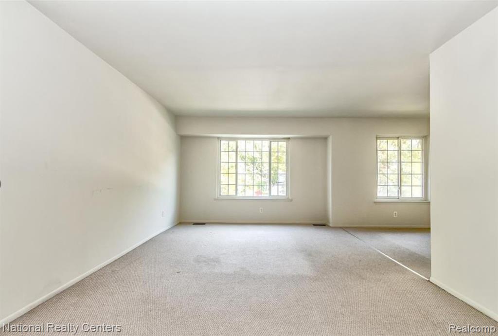 30260 Southfield Road, Unit 258 Southfield, MI 48076 - Photo 3 of 16