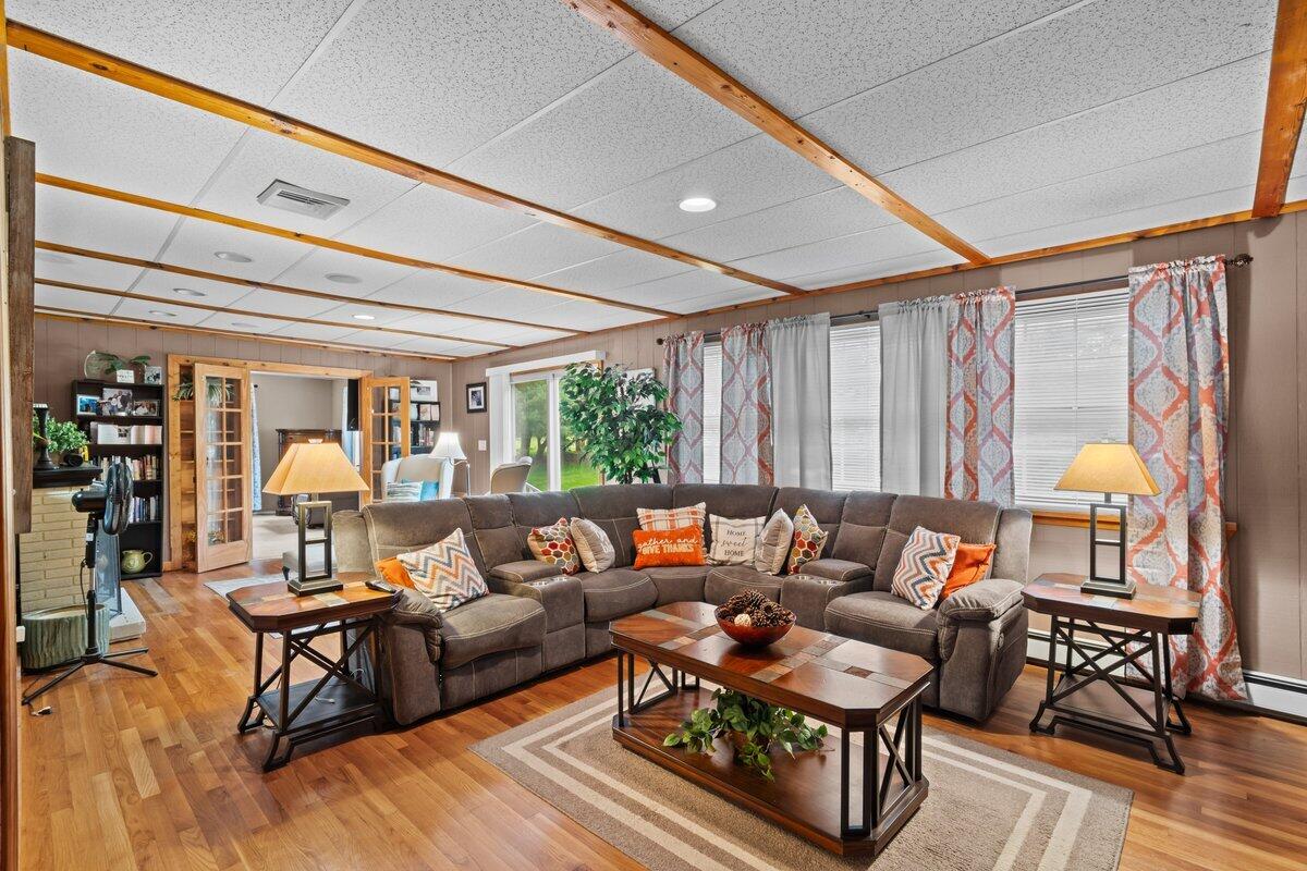 3315 Aspen Road Kunkletown, PA 18058 - Photo 22 of 32 a living room with furniture and a large window