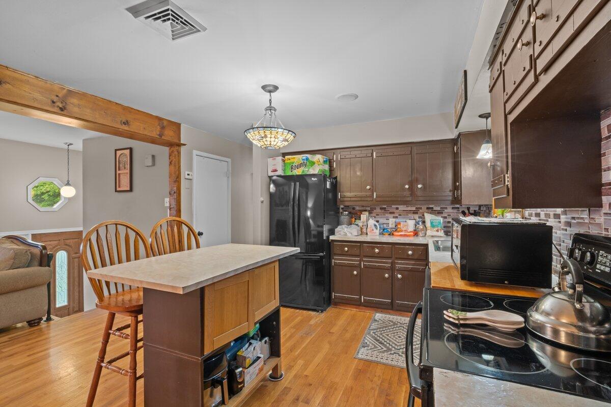 3315 Aspen Road Kunkletown, PA 18058 - Photo 29 of 32 a bedroom with furniture and a flat screen tv