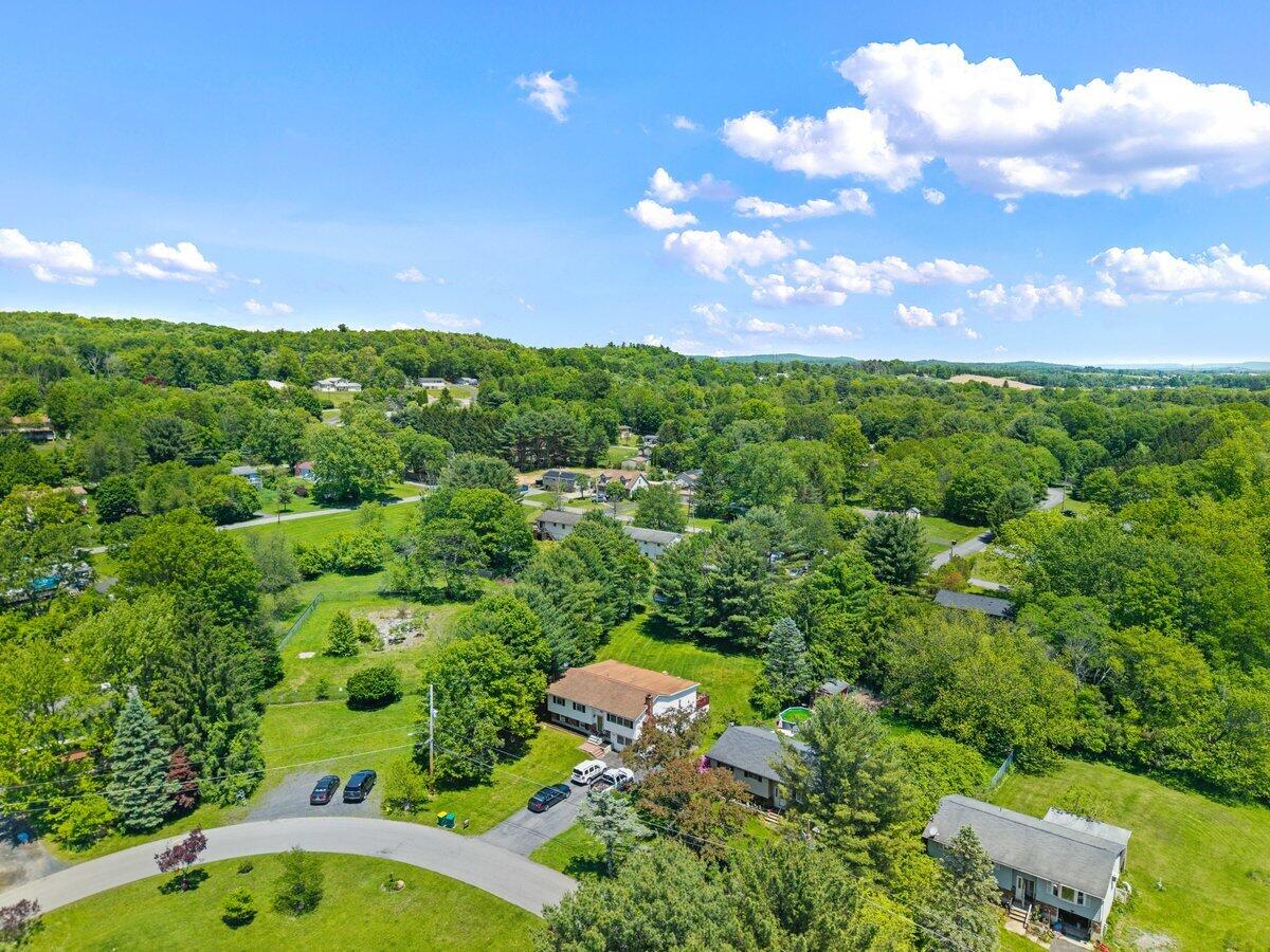 3315 Aspen Road Kunkletown, PA 18058 - Photo 5 of 32 a view of a garden with a house