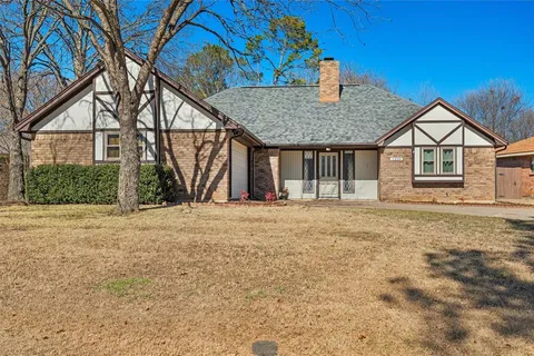 $340,000 | 1210 Brookfield Lane, Mansfield, TX 76063