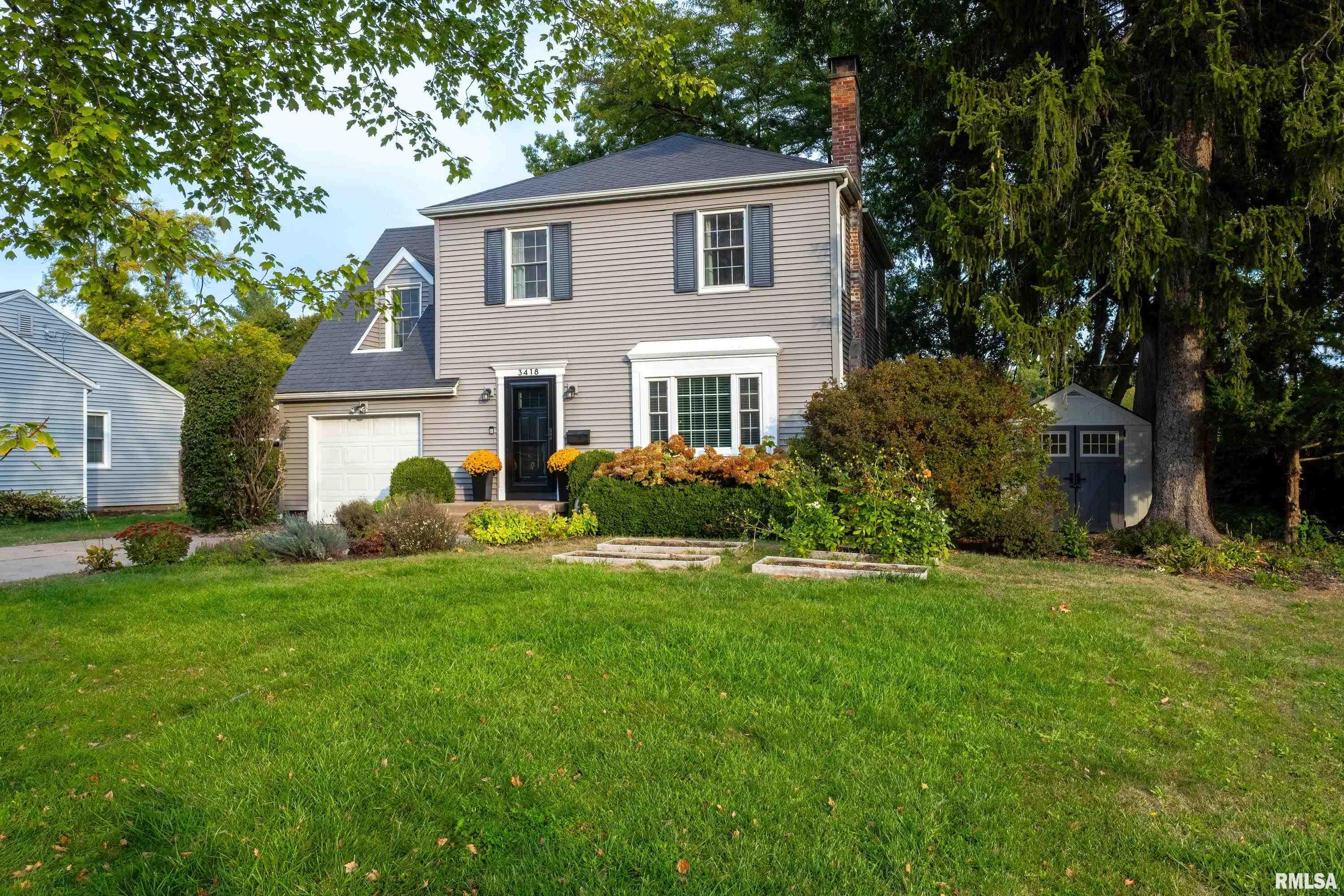 3418 Middle Road Davenport, IA 52803 - Photo 4 of 35 Gallery Image 4