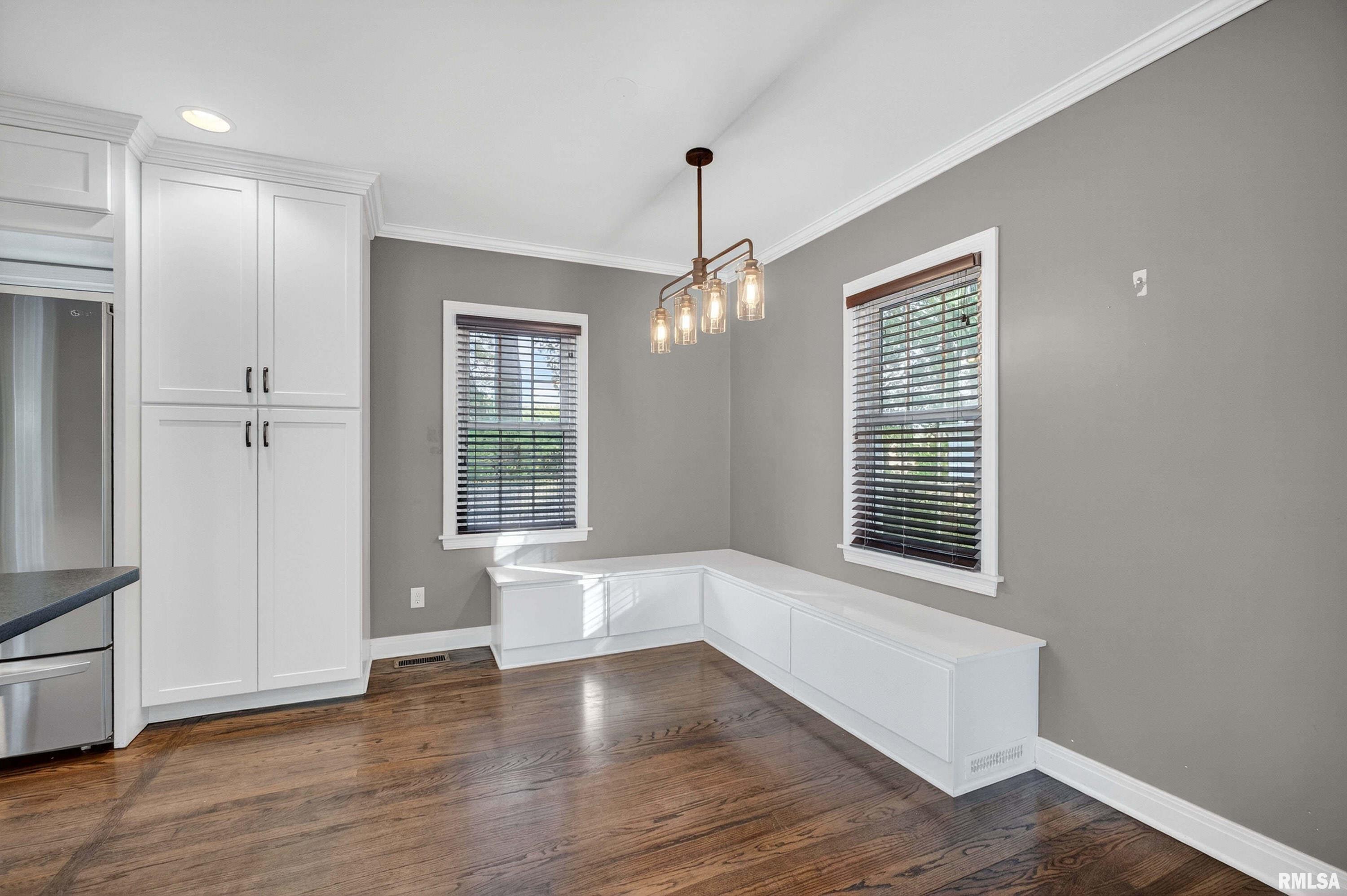 3418 Middle Road Davenport, IA 52803 - Photo 10 of 35 Gallery Image 10