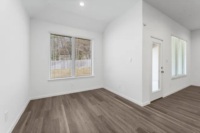 $310,000 | 544 Newcomb Hollow Drive, Conroe, TX 77304