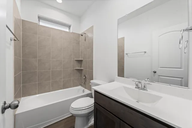 $310,000 | 544 Newcomb Hollow Drive, Conroe, TX 77304