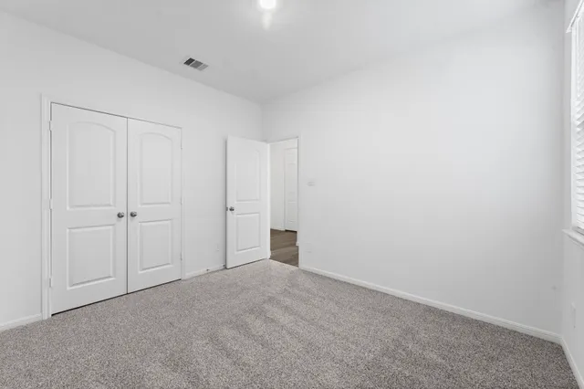 $310,000 | 544 Newcomb Hollow Drive, Conroe, TX 77304