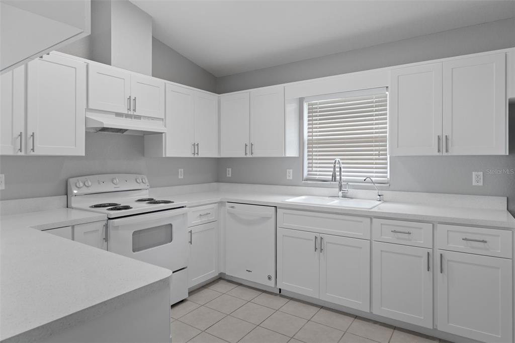 10370 Sandlor Street Spring Hill, FL 34608 - Photo 12 of 61