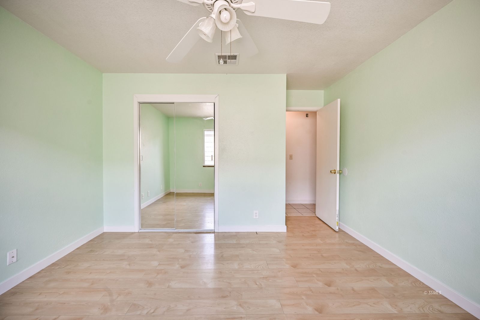 620 Sherwood Court Ridgecrest, CA 93555 - Photo 17 of 38 Gallery Image 17