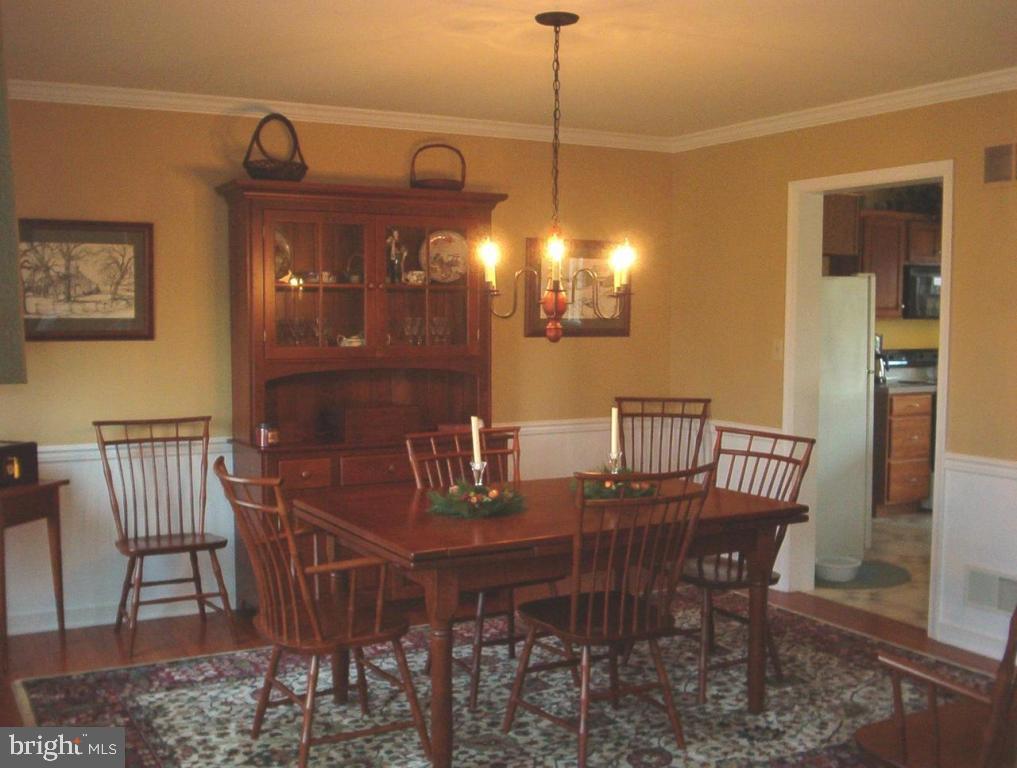 32 Sovereign Circle Lititz, PA 17543 - Photo 6 of 17