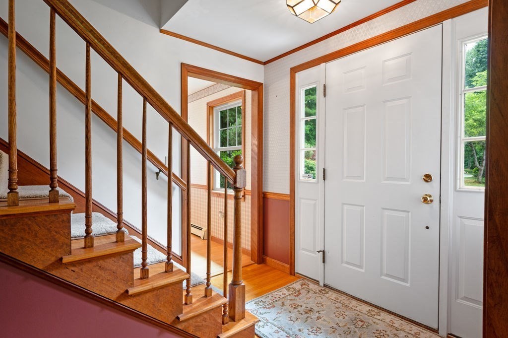 20 Longbrook Road Newbury, MA 01922 - Photo 3 of 41 a view of an entryway