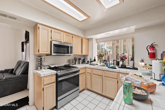 $530,000 | 38145 Lido Drive, Palmdale, CA 93552