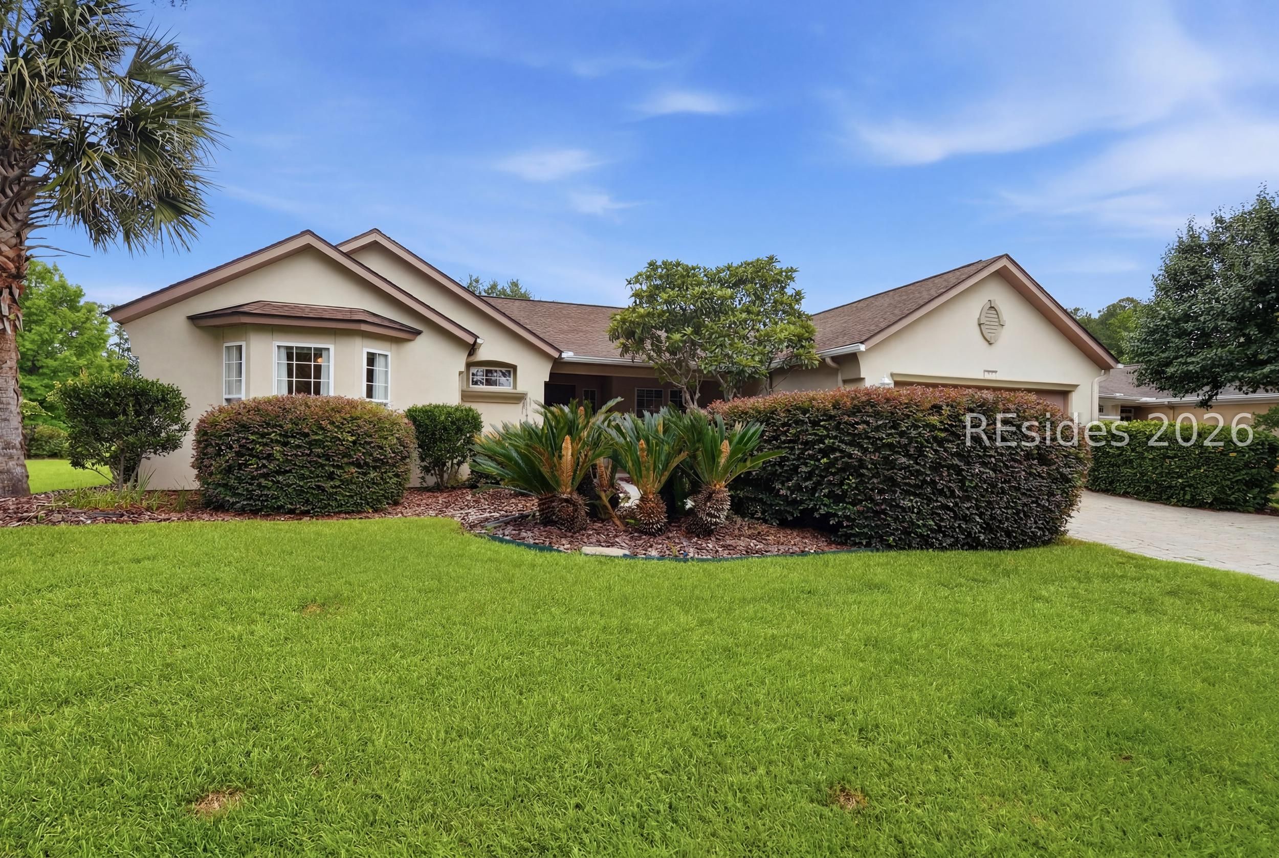 133 Hampton Circle Bluffton, SC 29909 - Photo 2 of 42
