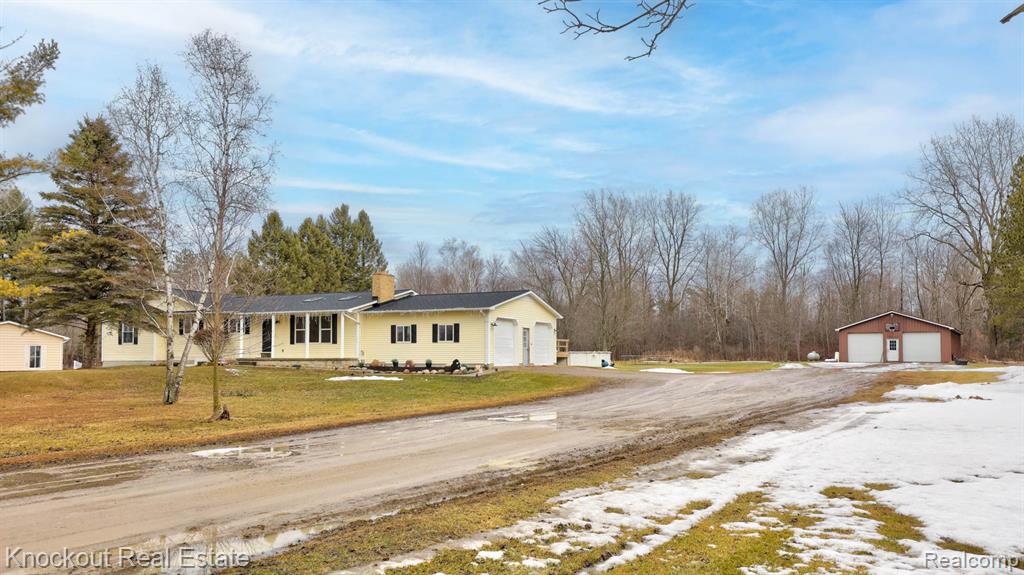 8661 Vassar Road Millington, MI 48746 - Photo 5 of 73