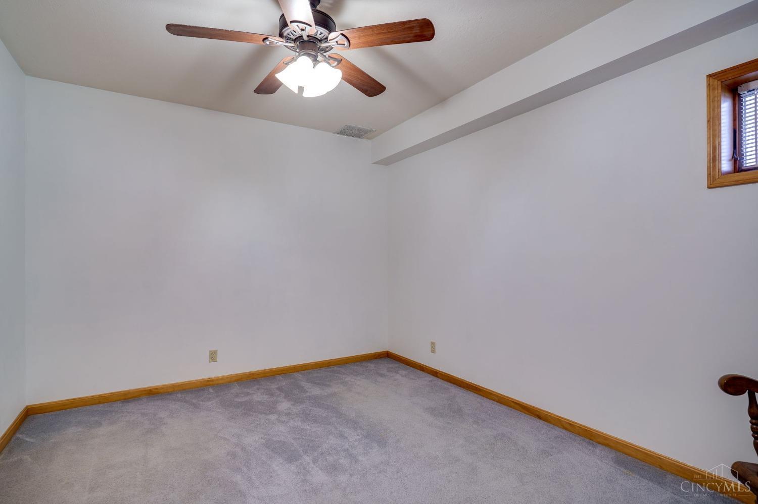 950 Ridgefield Road Hamilton, OH 45013 - Photo 33 of 44 Gallery Image 33