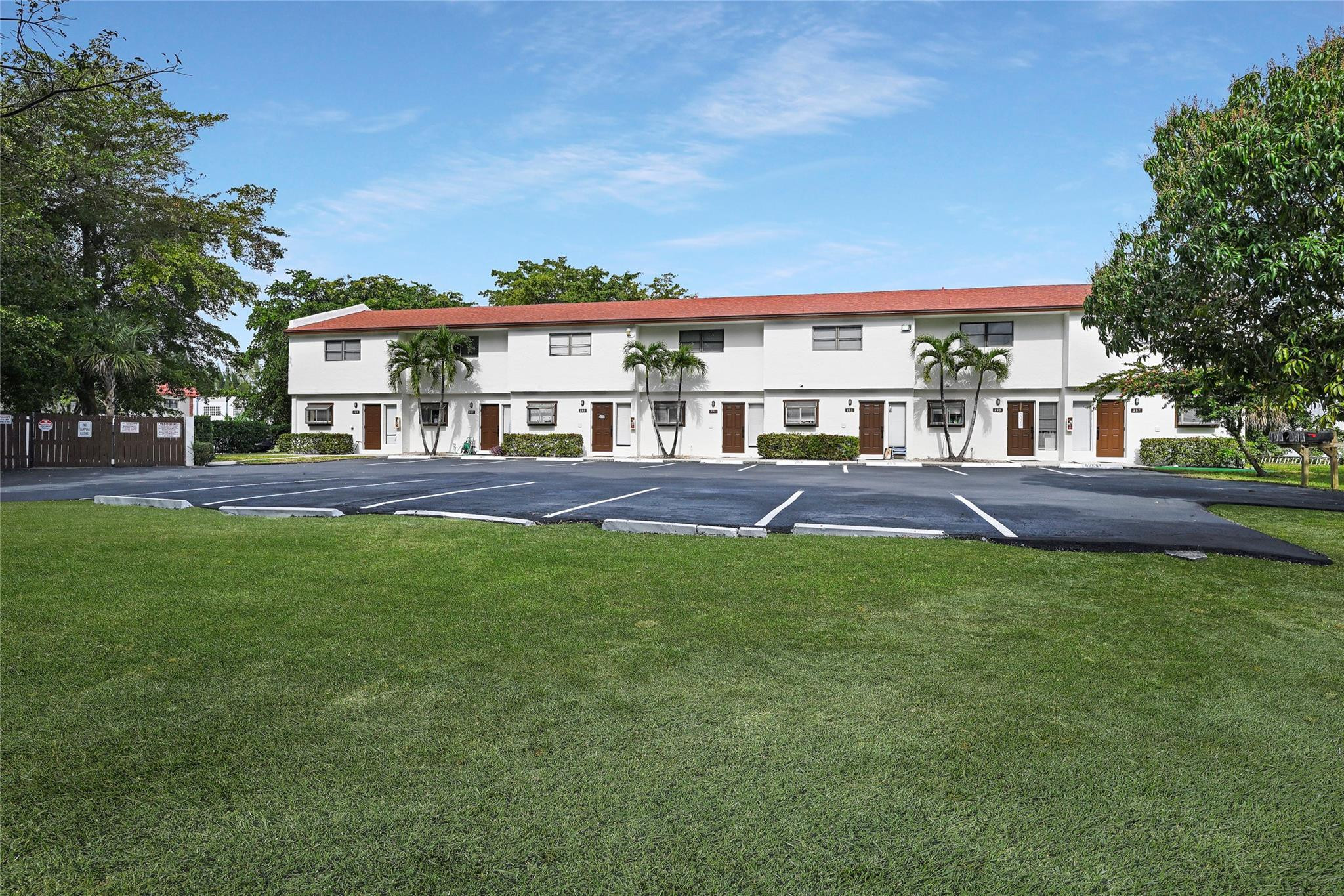 285 Northwest 15th Street Boca Raton, FL 33432 - Photo 2 of 2 Photo 2