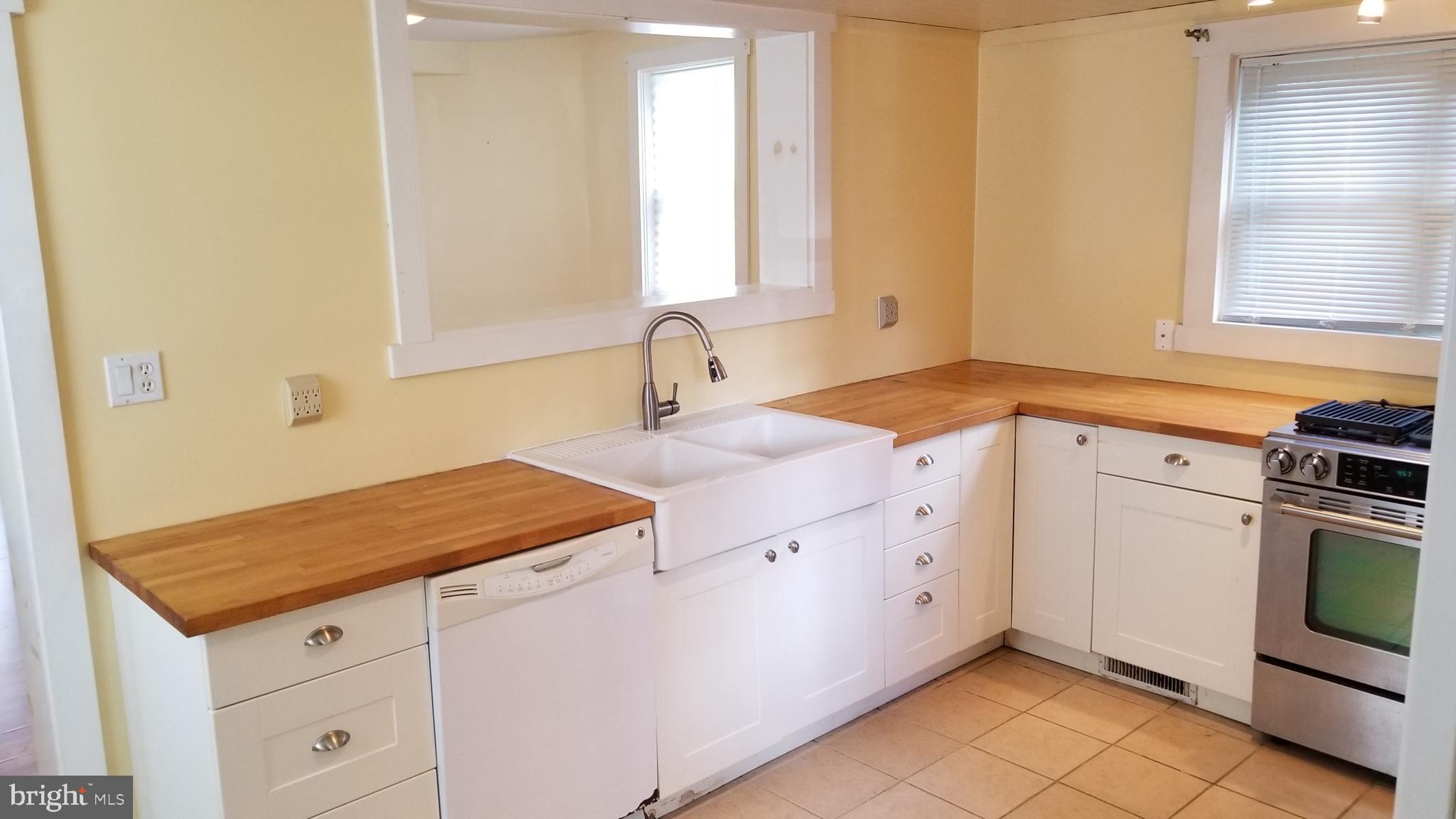 33 North Reamstown Road Reamstown, PA 17567 - Photo 5 of 24 Gallery Image 5