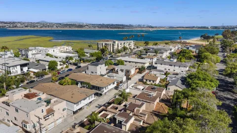 $2,195,000 | 3953 Sequoia Street, San Diego, CA 92109