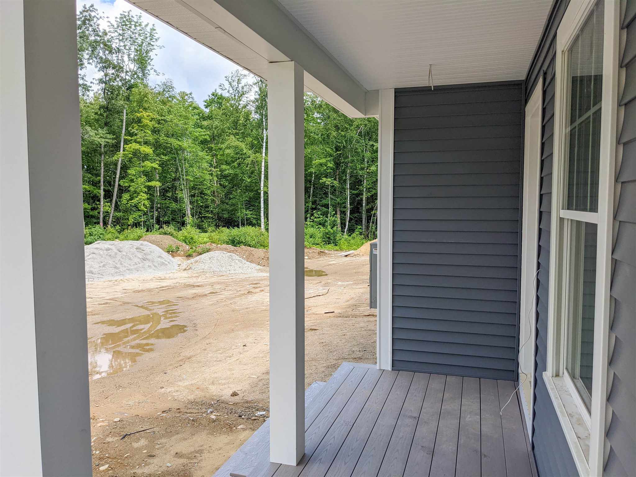 102 South Road, Unit 1 Fremont, NH 03044 - Photo 4 of 39