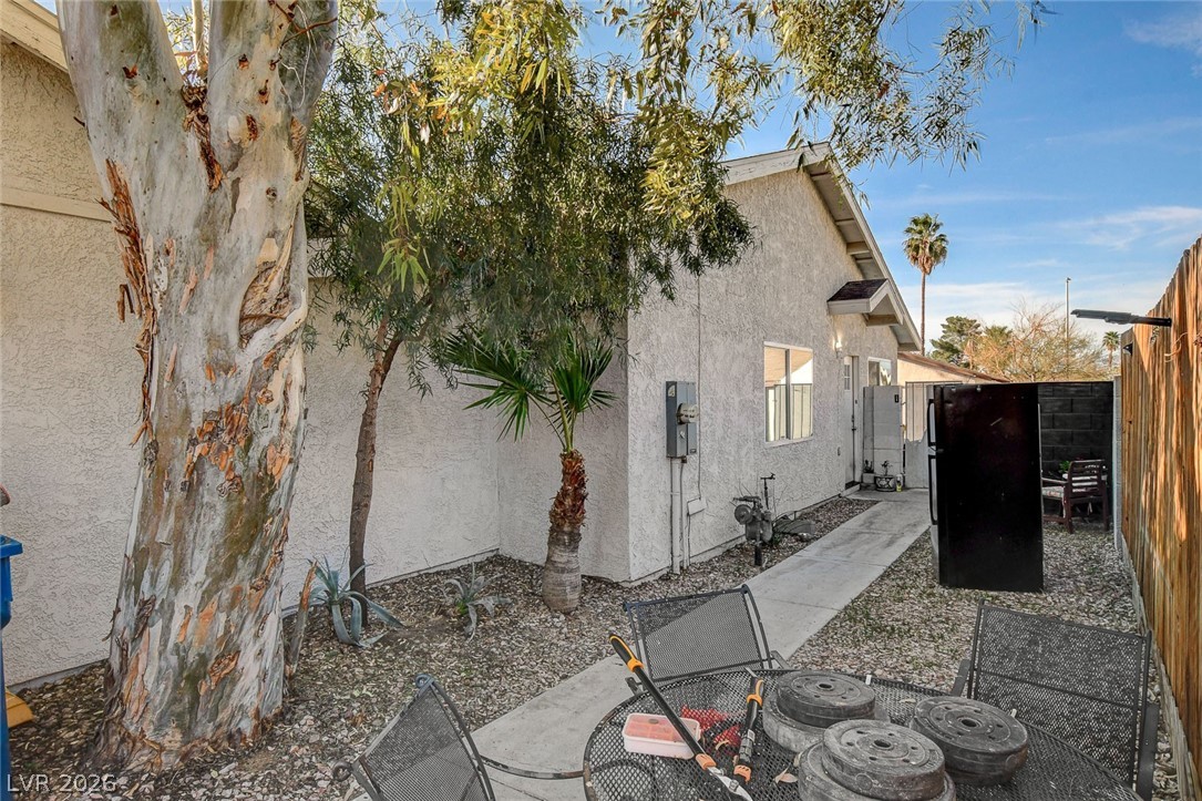 4442 Vía San Rafael Las Vegas, NV 89103 - Photo 5 of 42
